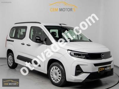 Opel Combo 2025 1.5 D Essential