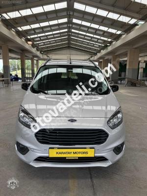 Ford Tourneo Courier 2023 1.5 TDCi Titanium Plus