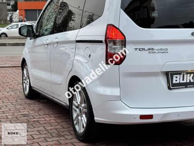 Ford Tourneo Courier 2017 1.6 TDCi Titanium