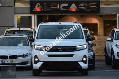Opel Combo 2025 1.5 D Essential