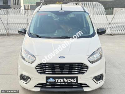 Ford Tourneo Courier 2023 1.5 TDCi Titanium Plus