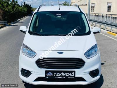 Ford Tourneo Courier 2022 1.5 TDCi Titanium