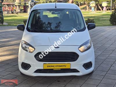 Ford Tourneo Courier 2019 1.5 TDCi Journey Trend