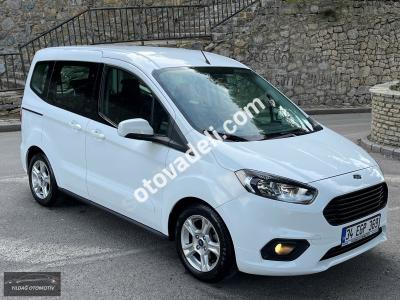 Ford Tourneo Courier 2021 1.5 TDCi Delux