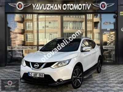 Nissan Qashqai 2015 1.6 dCi Black Edition Premium Pack