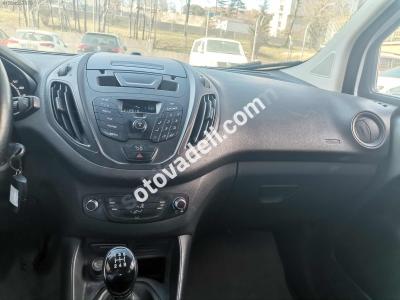 Ford Tourneo Courier 2016 1.5 TDCi Trend