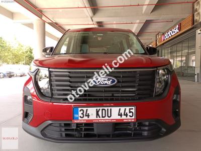 Ford Tourneo Courier 2023 1.0 EcoBoost Titanium