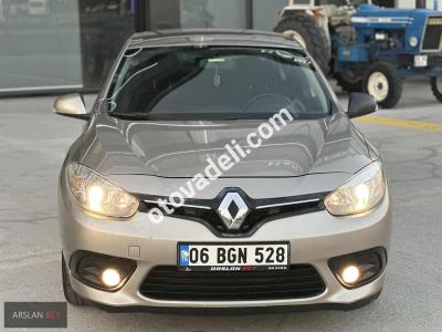 Renault Fluence 2014 1.5 dCi Touch Plus