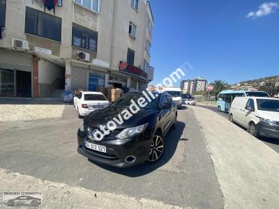 Nissan Qashqai 2017 1.6 dCi Platinum Premium Pack