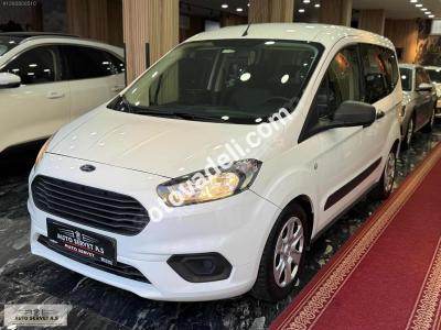 Ford Tourneo Courier 2020 1.5 TDCi Journey Trend