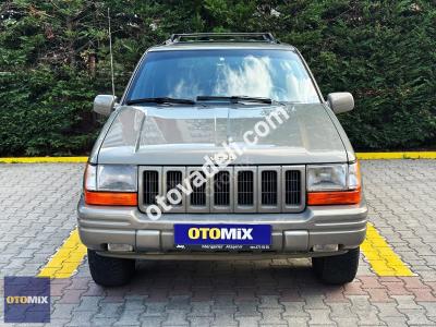 Jeep Grand Cherokee 1996 5.2 Limited