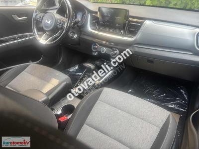 Kia Stonic 2021 1.4 MPI Cool