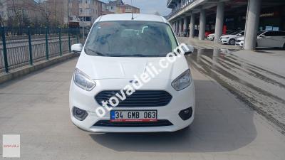 Ford Tourneo Courier 2023 1.5 TDCi Titanium