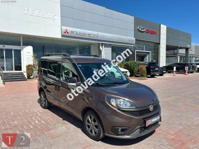 Fiat Doblo Combi 2021 1.6 Multijet Trekking