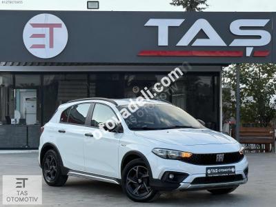Fiat Egea Cross 2024 1.4 Fire Street