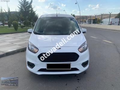 Ford Tourneo Courier 2023 1.5 TDCi Delux