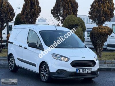 Ford Transit Courier 2019 1.5 TDCi Deluxe