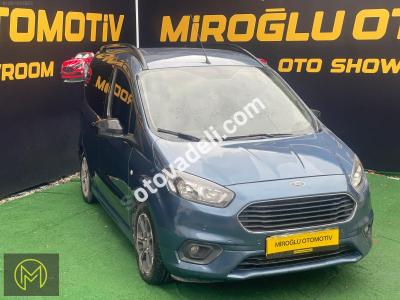Ford Tourneo Courier 2023 1.5 TDCi Titanium Plus