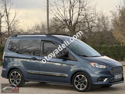 Ford Tourneo Courier 2023 1.5 TDCi Titanium Plus