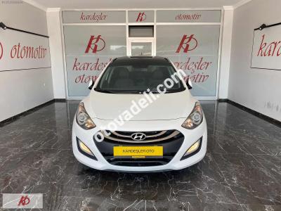 Hyundai i30 2014 1.6 CRDi Elite