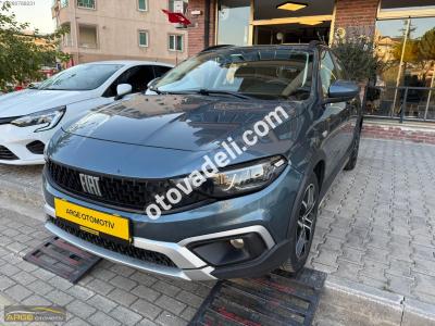 Fiat Egea Cross 2023 1.6 Multijet Urban