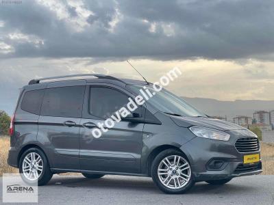Ford Tourneo Courier 2021 1.5 TDCi Titanium