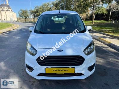 Ford Tourneo Courier 2020 1.5 TDCi Delux