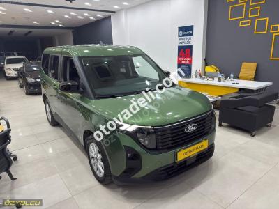 Ford Tourneo Courier 2024 1.0 EcoBoost Titanium
