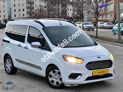 Ford Tourneo Courier 2022 1.5 TDCi Delux