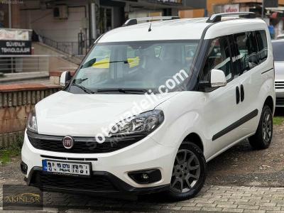 Fiat Doblo Combi 2022 1.6 Multijet Safeline