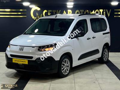 Fiat Doblo Combi 2024 1.5 BlueHDi Easy