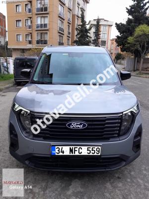 Ford Tourneo Courier 2025 1.0 EcoBoost Titanium