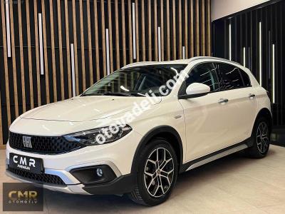 Fiat Egea Cross 2024 1.6 Multijet Lounge
