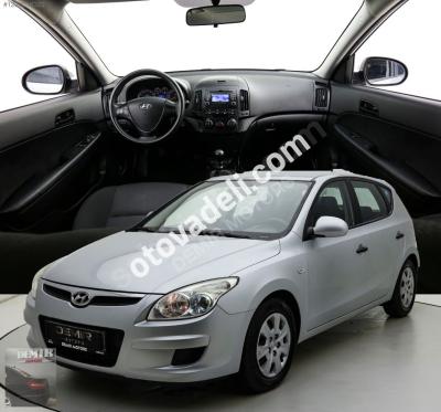 Hyundai i30 2009 1.4 CVVT Team