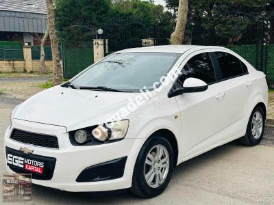 Chevrolet Aveo 2013 1.4 LT