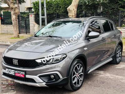 Fiat Egea Cross 2023 1.4 Fire Urban