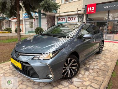 Toyota Corolla 2022 1.8 Hybrid Flame X-Pack