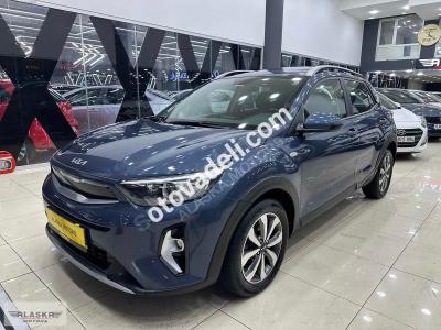Kia Stonic 2022 1.4 MPI Business