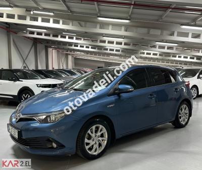 Toyota Auris 2017 1.8 Hybrid Active Skypack