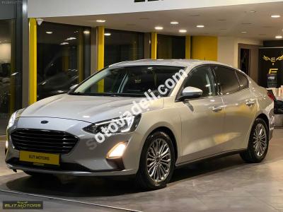 Ford Focus 2020 1.5 EcoBlue Titanium