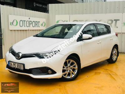 Toyota Auris 2016 1.4 D-4D Active
