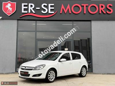 Opel Astra 2011 1.6 Enjoy