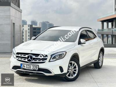 Mercedes GLA 2018 200 Urban