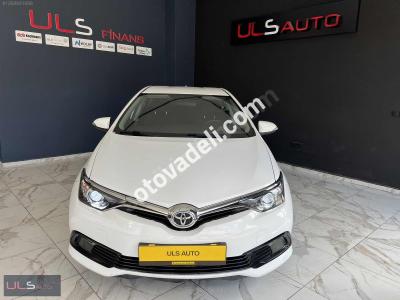 Toyota Auris 2016 1.33 Life
