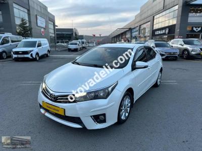 Toyota Corolla 2015 1.6 Advance