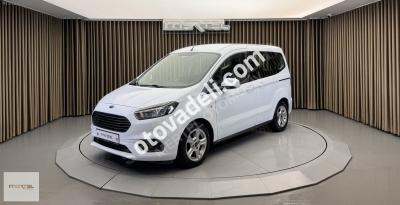 Ford Tourneo Courier 2022 1.5 TDCi Delux