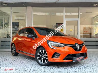 Renault Clio 2023 1.0 TCe Icon