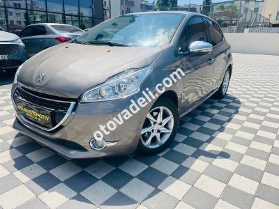 Peugeot 208 2013 1.4 HDi Urban Soul