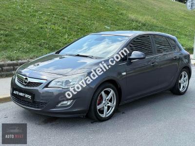 Opel Astra 2012 1.3 CDTI Edition