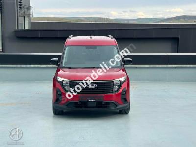 Ford Tourneo Courier 2025 1.0 EcoBoost Titanium